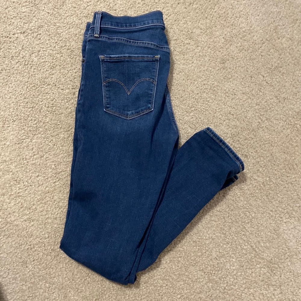 Levi 311 Shaping Skinny Jean